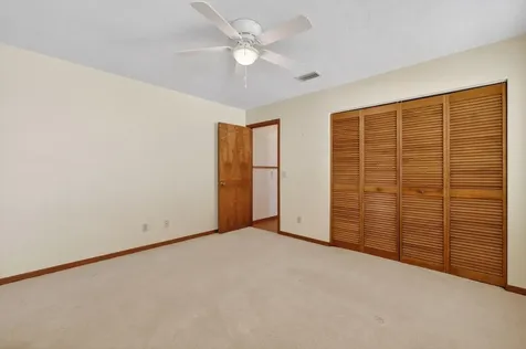 2477 SW Chestnut Lane Port St Lucie FL 34953