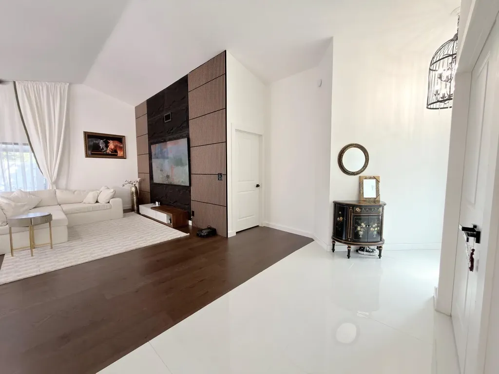 13266 Saint Tropez Circle Palm Beach Gardens FL 33410