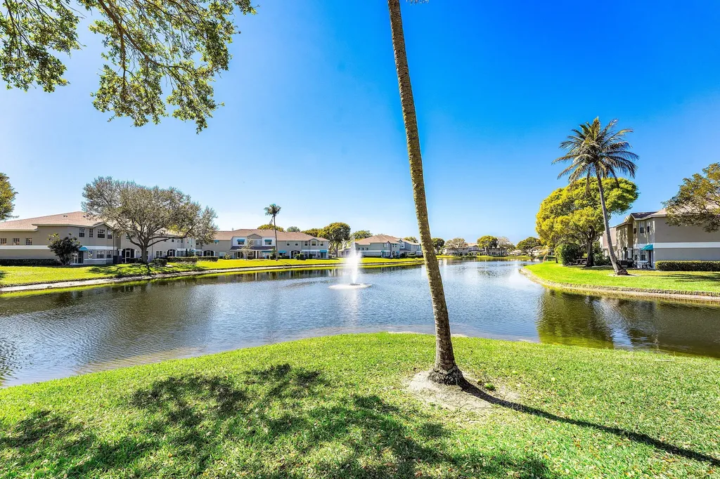 9118 Boca Gardens Parkway Boca Raton FL 33496