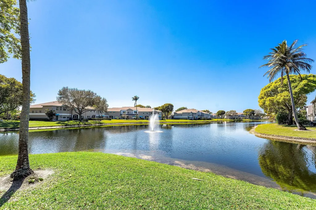 9118 Boca Gardens Parkway Boca Raton FL 33496