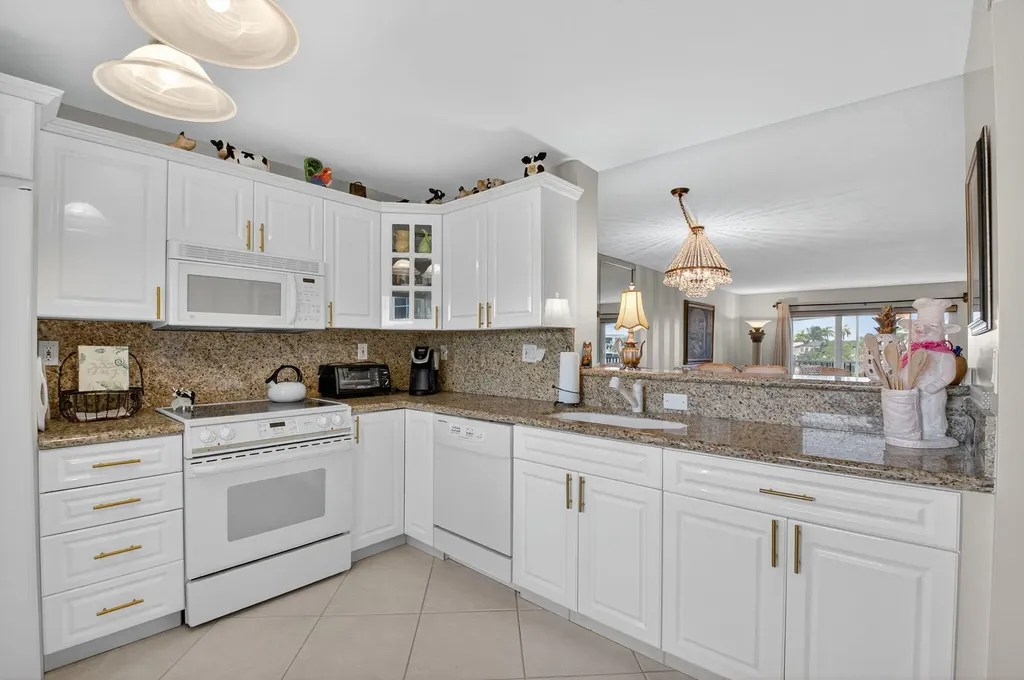 2871 N Ocean Boulevard Boca Raton FL 33431