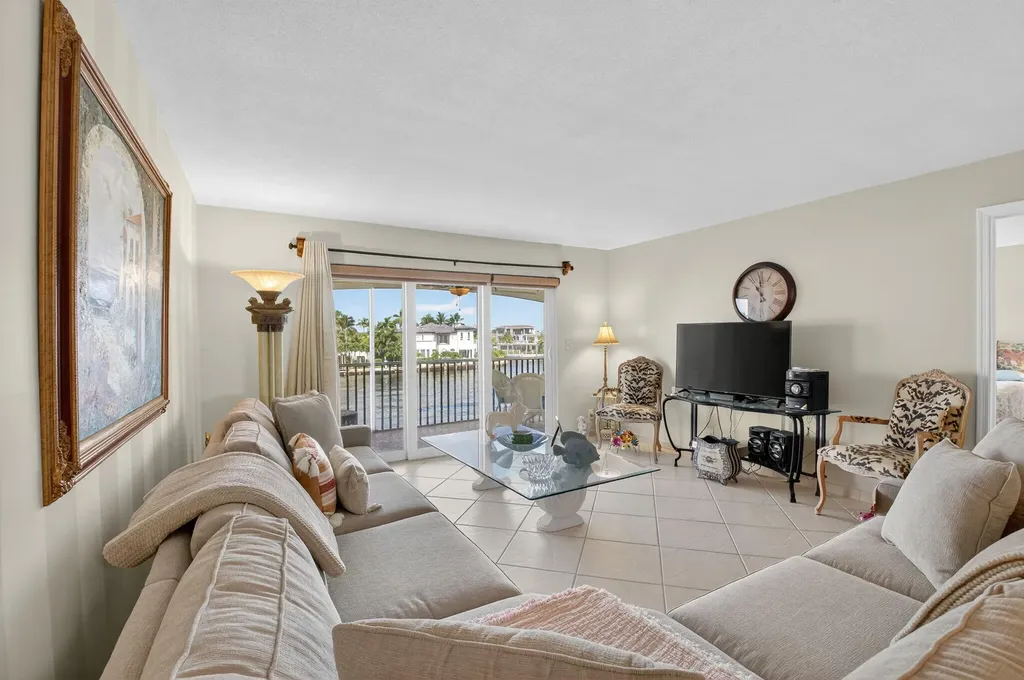 2871 N Ocean Boulevard Boca Raton FL 33431