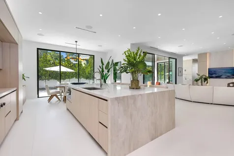 1051 NE 2nd Terrace Boca Raton FL 33432