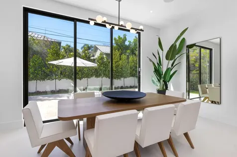 1051 NE 2nd Terrace Boca Raton FL 33432