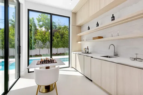 1051 NE 2nd Terrace Boca Raton FL 33432