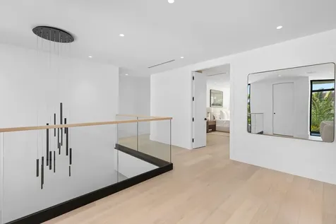 1051 NE 2nd Terrace Boca Raton FL 33432