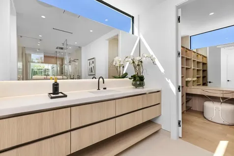 1051 NE 2nd Terrace Boca Raton FL 33432