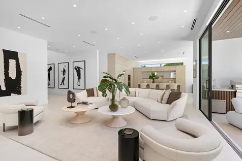 1051 NE 2nd Terrace Boca Raton FL 33432