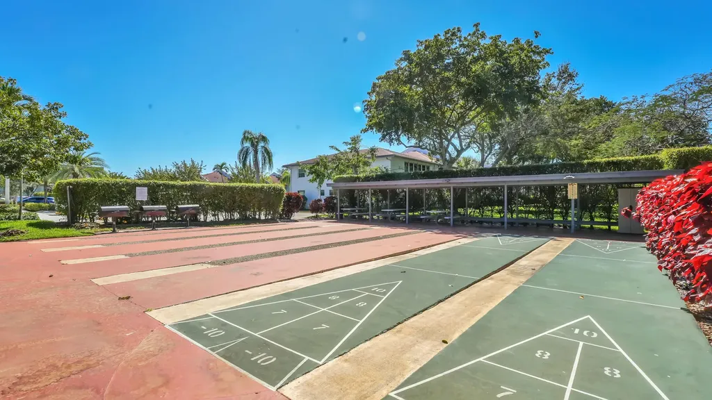 14701 Cumberland Drive Delray Beach FL 33446