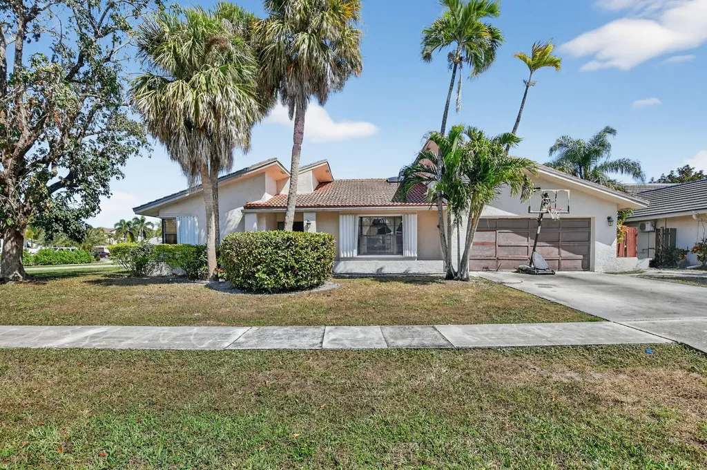 22220 Morning Glory Terrace Boca Raton FL 33433