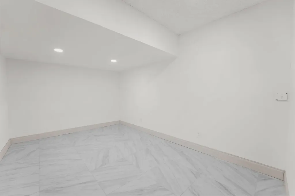 22207 Alyssum Way Boca Raton FL 33433