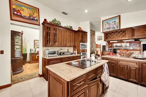 5172 NW 84th Road Coral Springs FL 33067