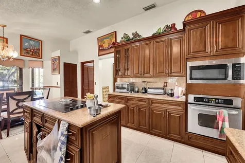 5172 NW 84th Road Coral Springs FL 33067