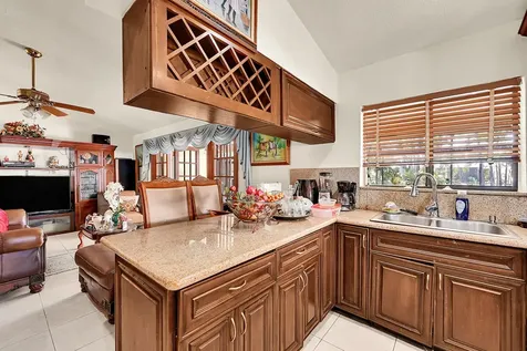 5172 NW 84th Road Coral Springs FL 33067