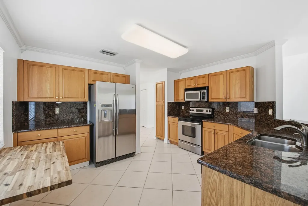 8021 Stirrup Cay Court Boynton Beach FL 33436