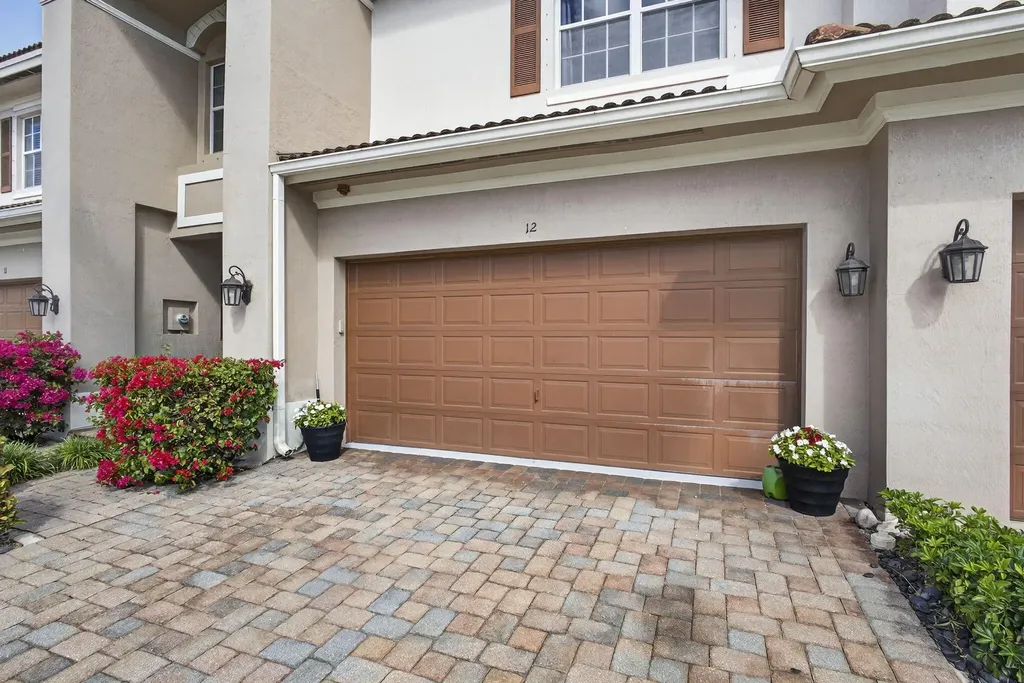 12 Nottingham Place Boynton Beach FL 33426