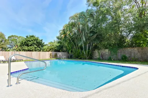 186 23rd Avenue Vero Beach FL 32962