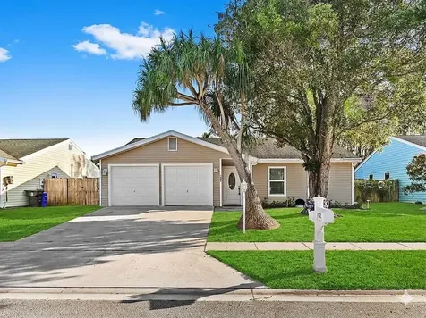 7902 Burlwood Lane Lake Worth FL 33467