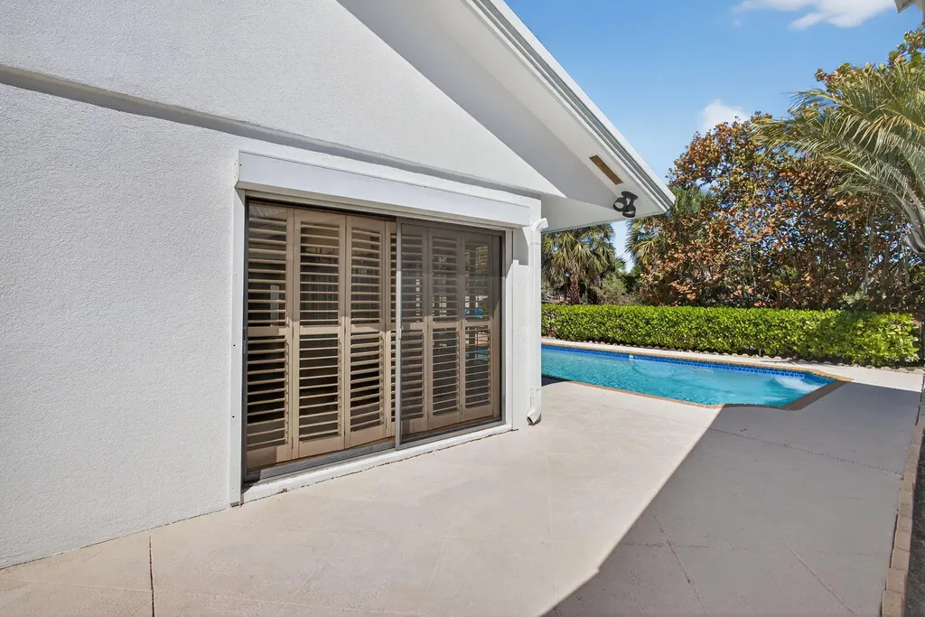 239 Ridge Road Jupiter FL 33477