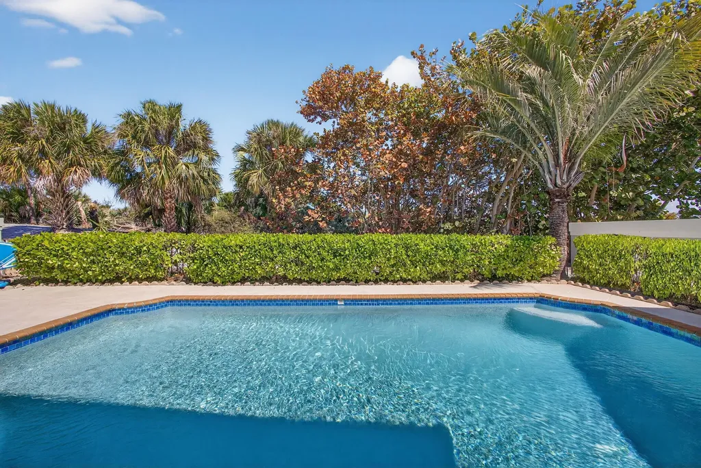 239 Ridge Road Jupiter FL 33477