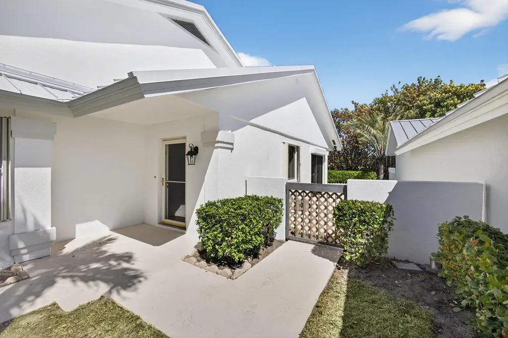 239 Ridge Road Jupiter FL 33477