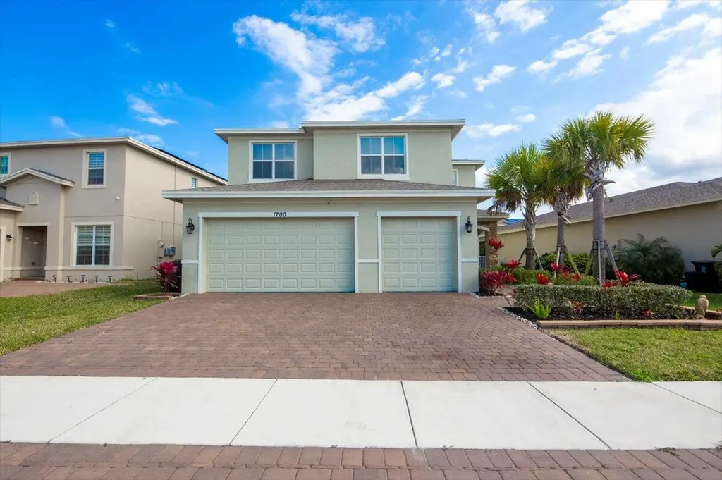 1700 NW Vivanco Street Port St Lucie FL 34986