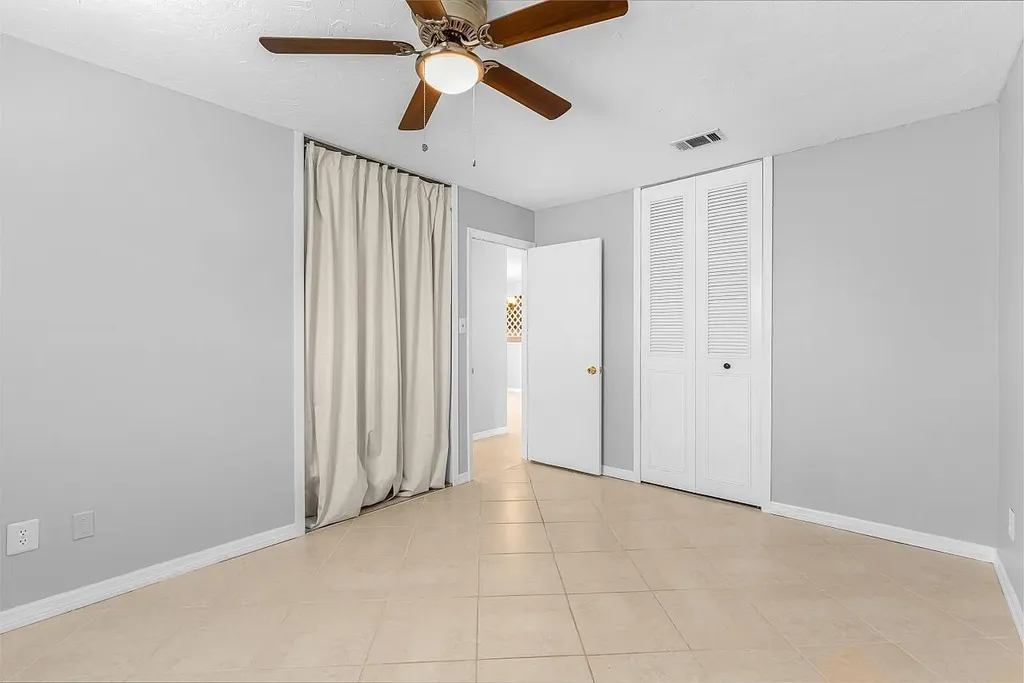45 1st Court SW Vero Beach FL 32962