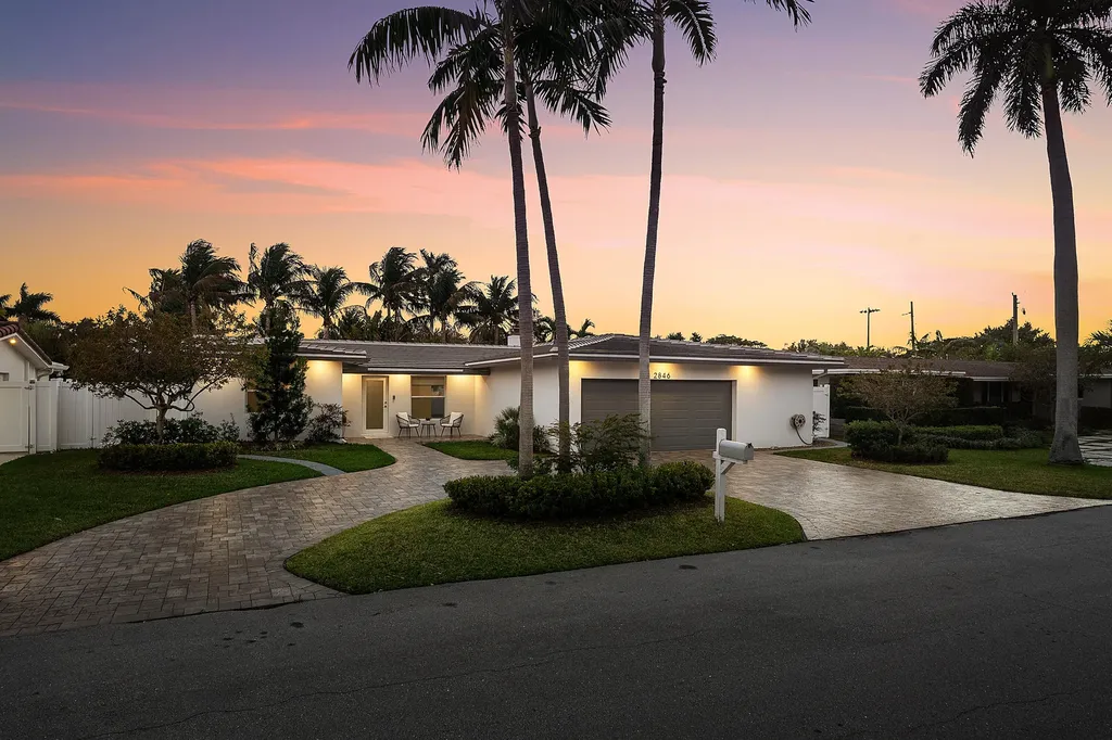 2846 NE 35th Court Lighthouse Point FL 33064
