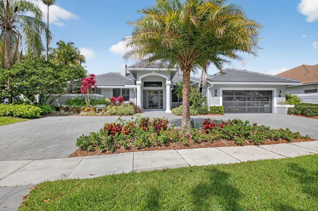 5761 Paddington Way Boca Raton FL 33496