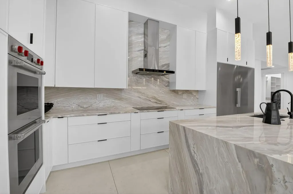 5761 Paddington Way Boca Raton FL 33496