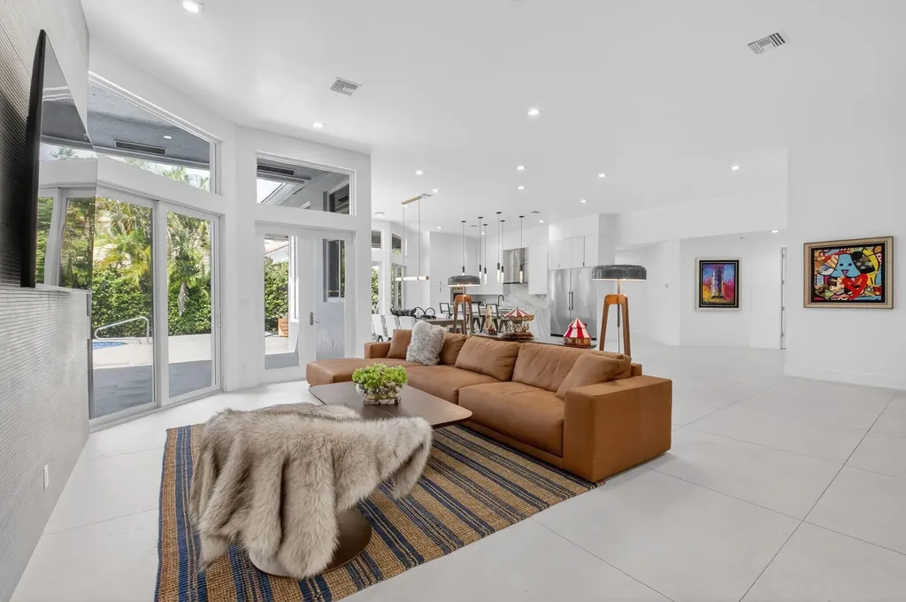 5761 Paddington Way Boca Raton FL 33496