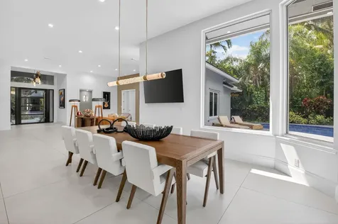 5761 Paddington Way Boca Raton FL 33496