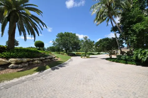 5761 Paddington Way Boca Raton FL 33496