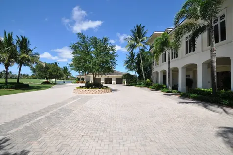 5761 Paddington Way Boca Raton FL 33496