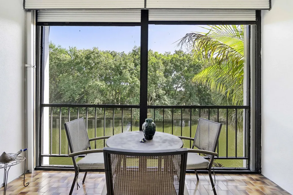 3706 Bridgewood Drive Boca Raton FL 33434