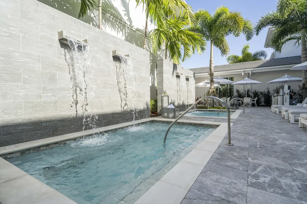 3706 Bridgewood Drive Boca Raton FL 33434