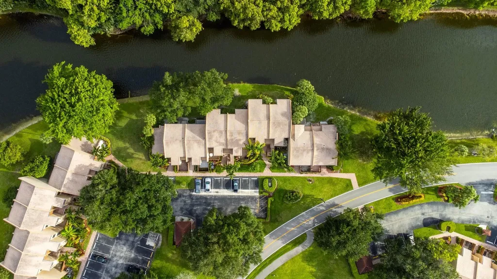 3706 Bridgewood Drive Boca Raton FL 33434