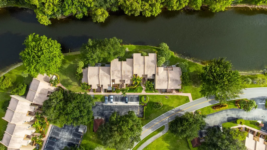 3706 Bridgewood Drive Boca Raton FL 33434