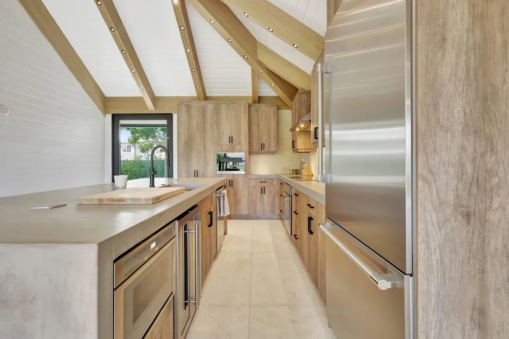 11880 Pebblewood Drive Wellington FL 33414