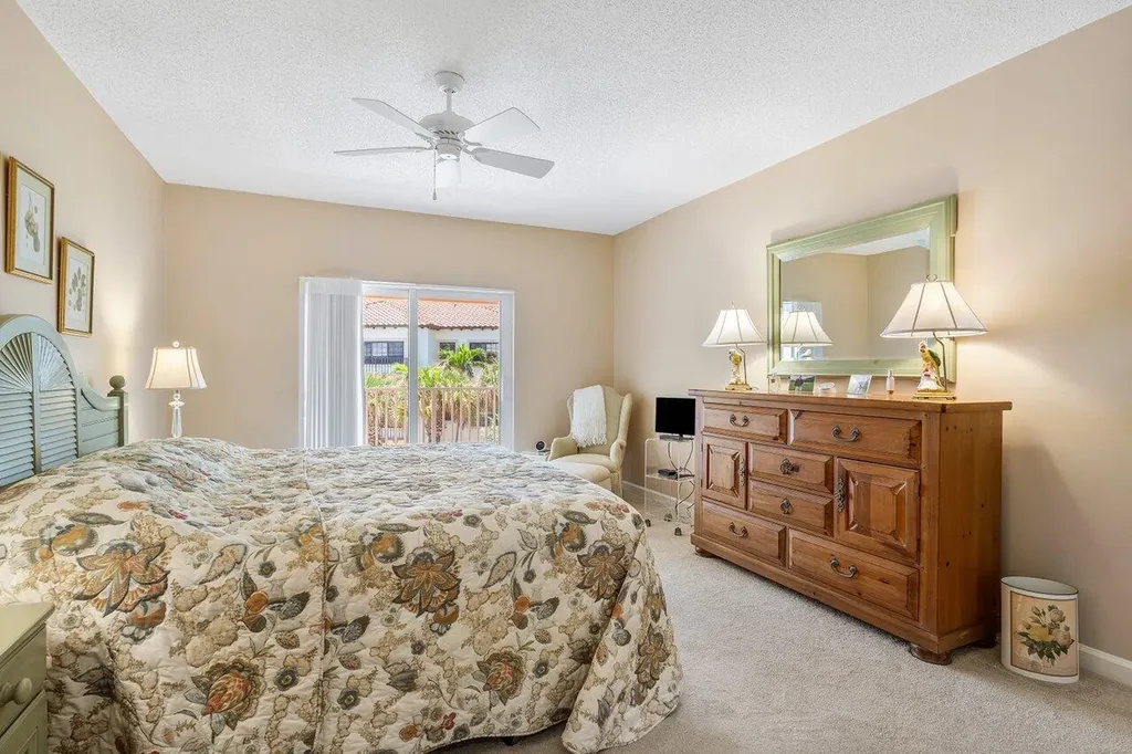 5900 Old Ocean Boulevard Ocean Ridge FL 33435