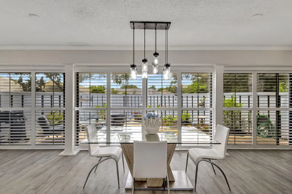 1127 E Seminole Avenue Jupiter FL 33477