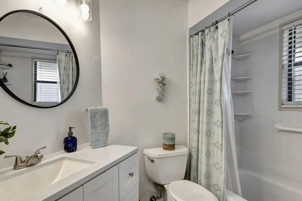 1127 E Seminole Avenue Jupiter FL 33477
