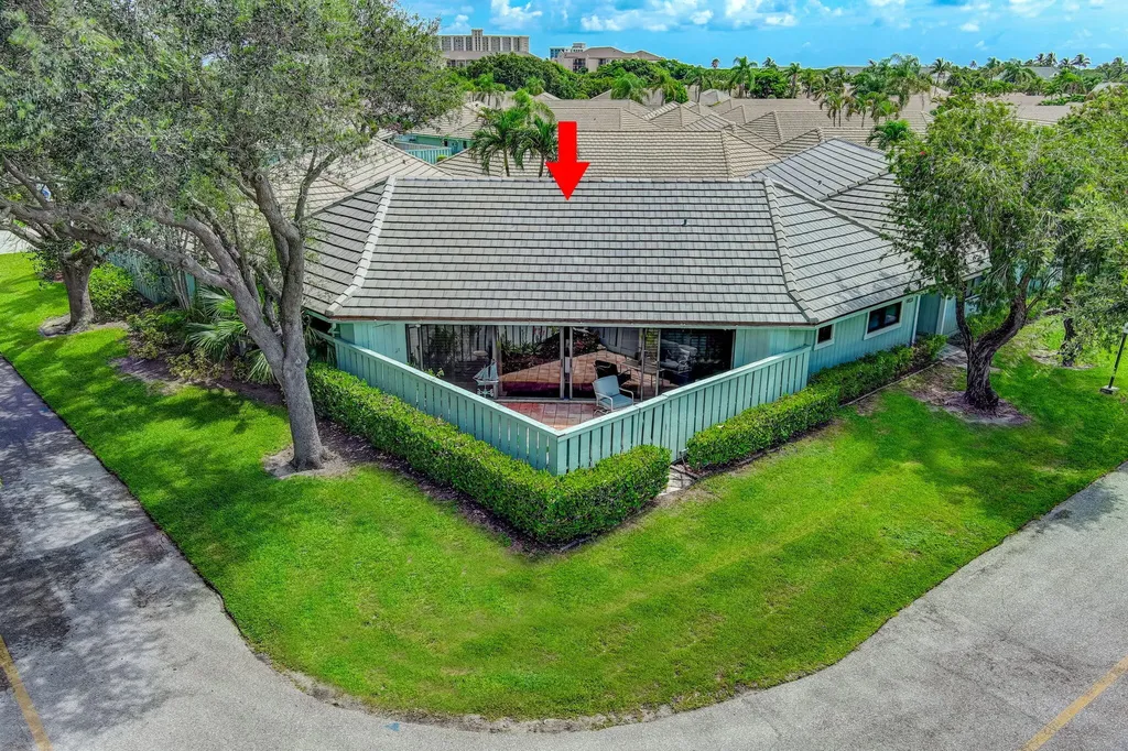 1127 E Seminole Avenue Jupiter FL 33477