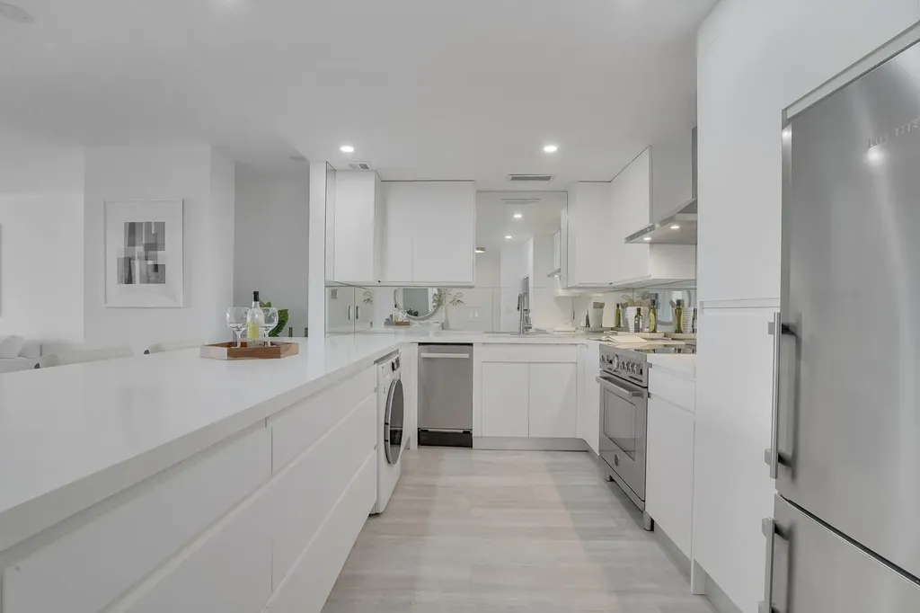354 Chilean Avenue Palm Beach FL 33480
