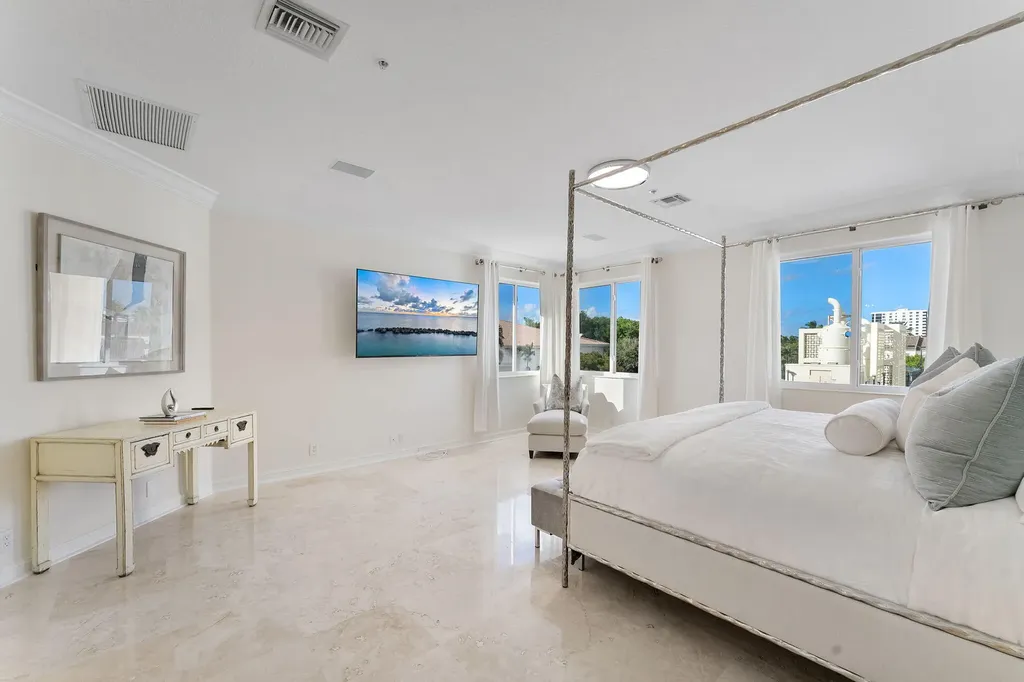 3632 S Ocean Boulevard Highland Beach FL 33487