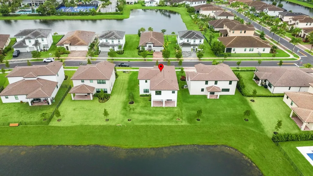 1325 Whitcombe Drive Royal Palm Beach FL 33411