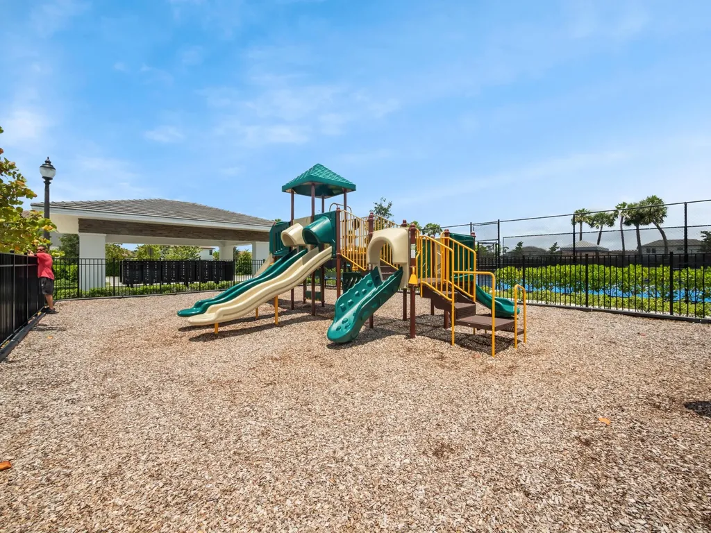 1325 Whitcombe Drive Royal Palm Beach FL 33411