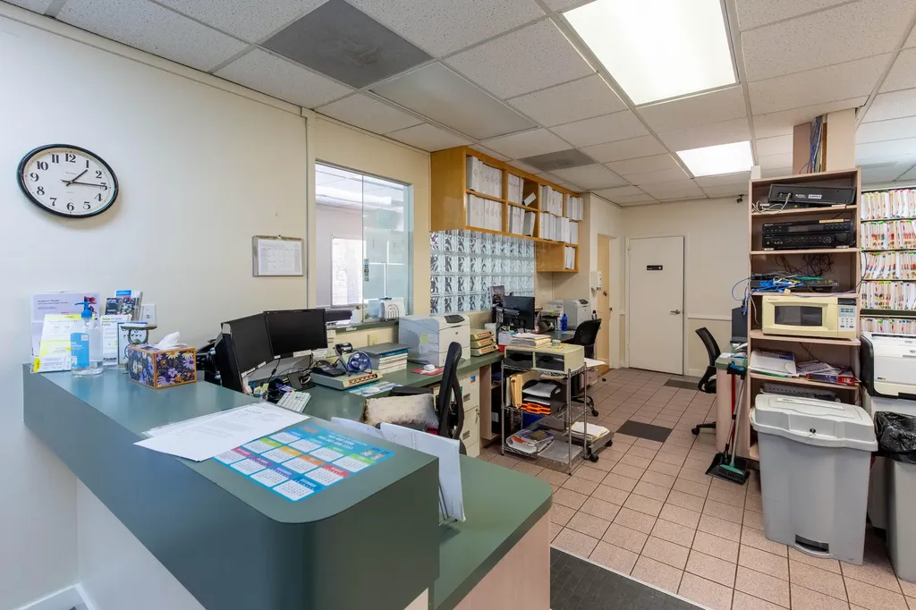 2419 S Seacrest Boulevard Boynton Beach FL 33435