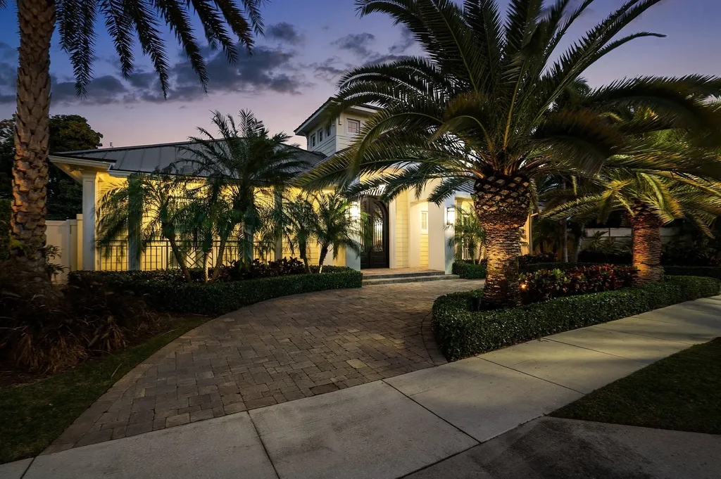 201 NE 3rd Court Boca Raton FL 33432