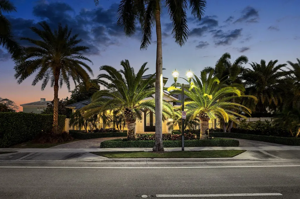 201 NE 3rd Court Boca Raton FL 33432